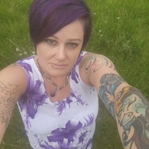 Meet your Posher, Tina